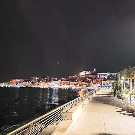 Gaeta, La Loggia